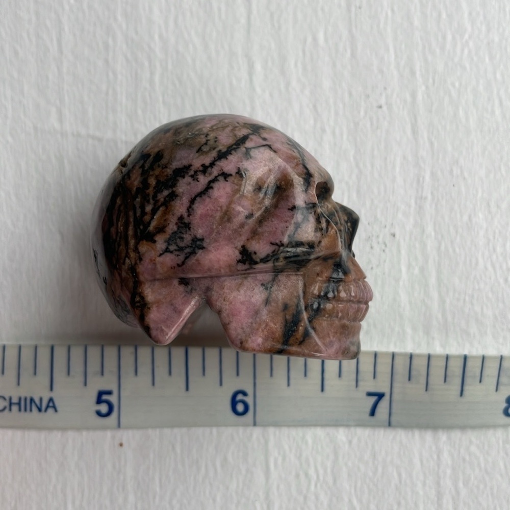 rhodonite skull 2’’